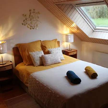 La Touche D'en Bas Bed and breakfast *